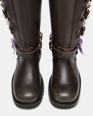 ROCKY CHARMS BROWN DISTRESSED